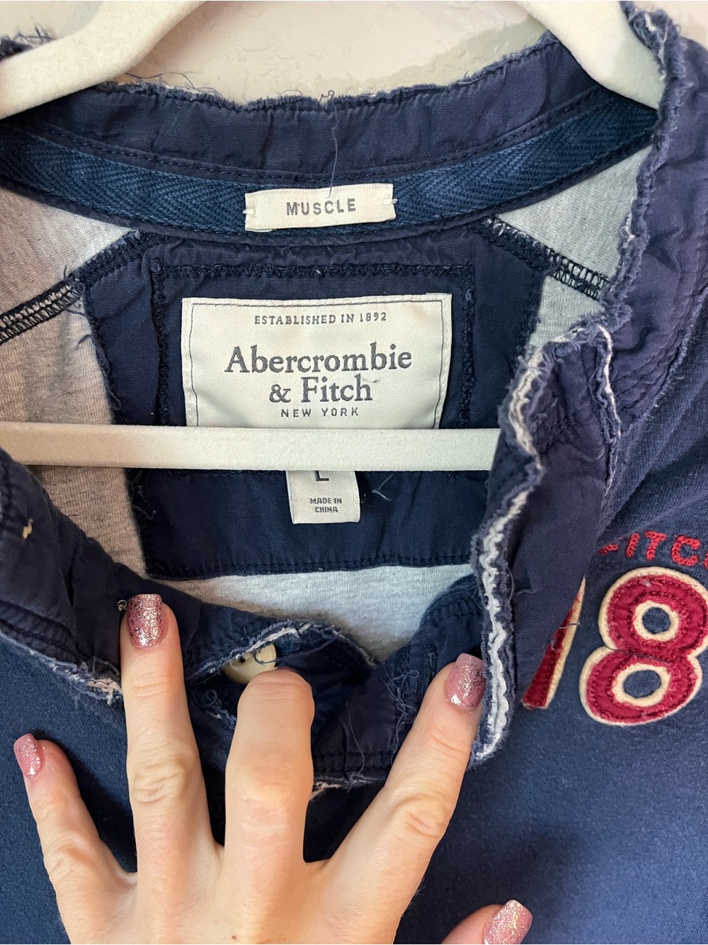 Y2K Abercrombie & Fitch Muscle Fit 18 Henley Long Sleeve Shirt Navy Large - Picture 2 of 10